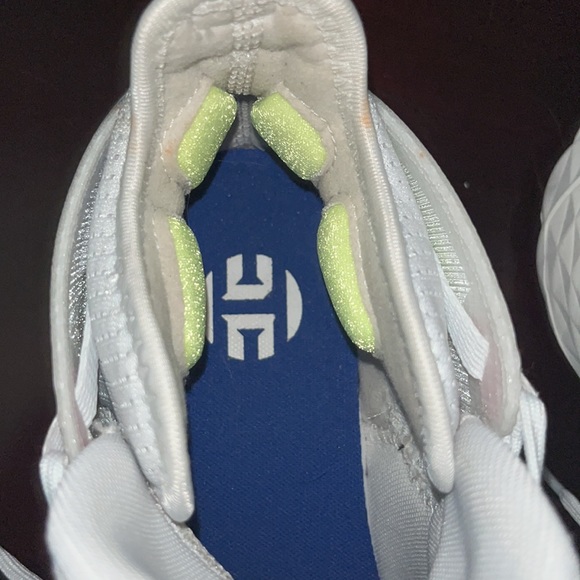 Hardens - Picture 3 of 3